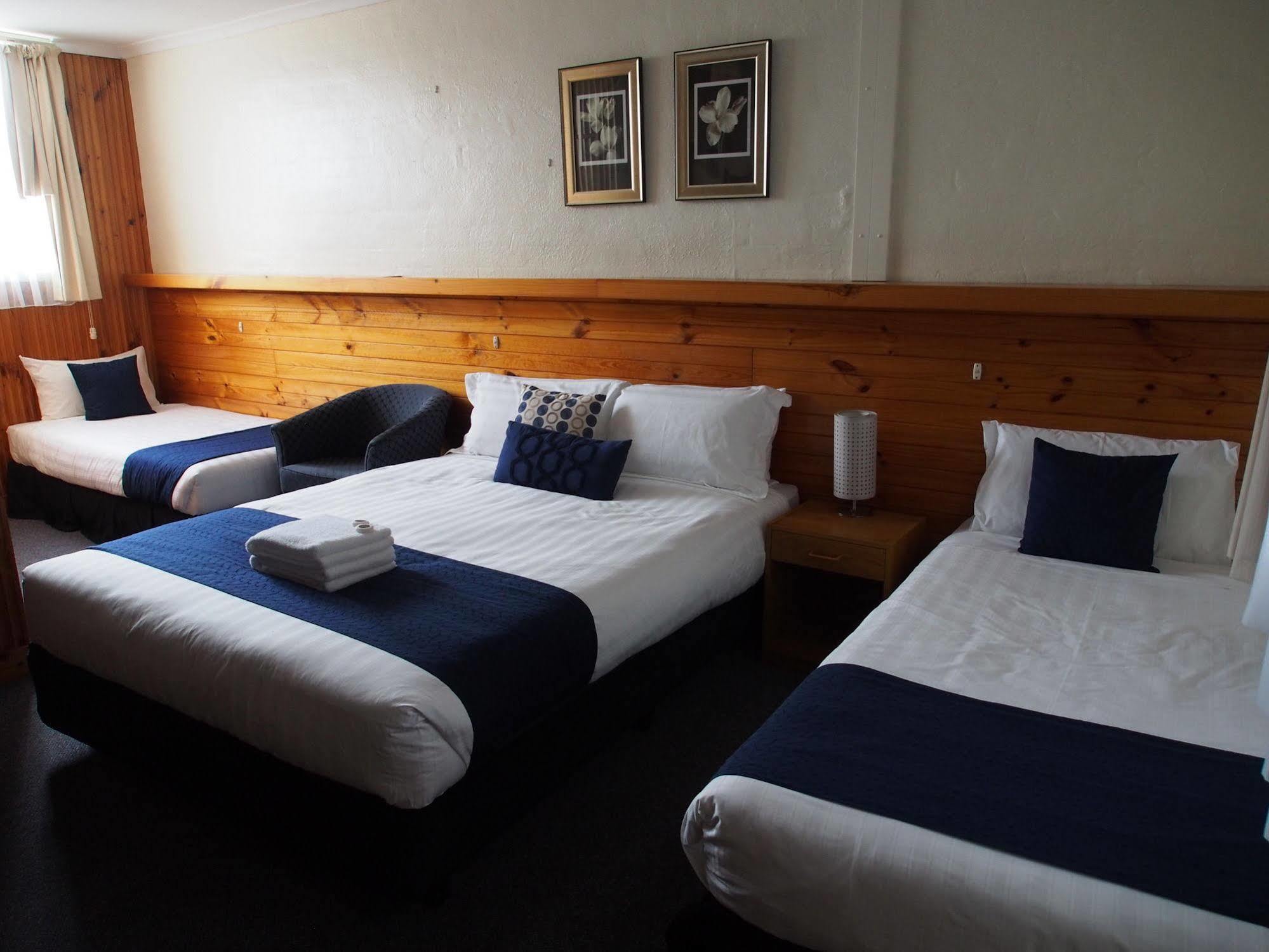 Majestic Motel Horsham Kültér fotó